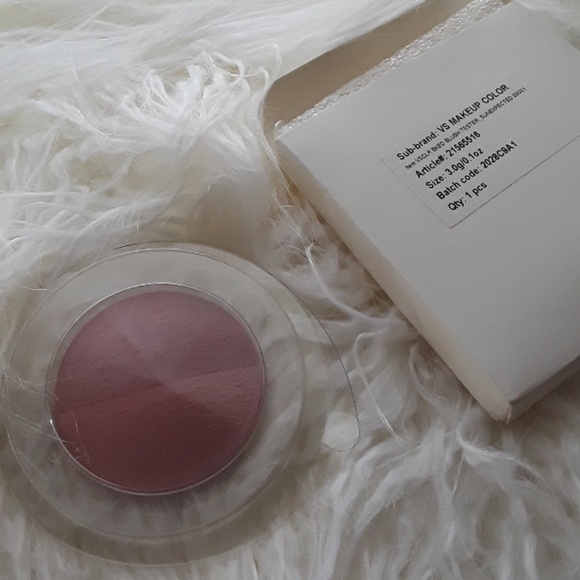 Victoria's Secret "sun expected" blush tester - Picture 2 of 3